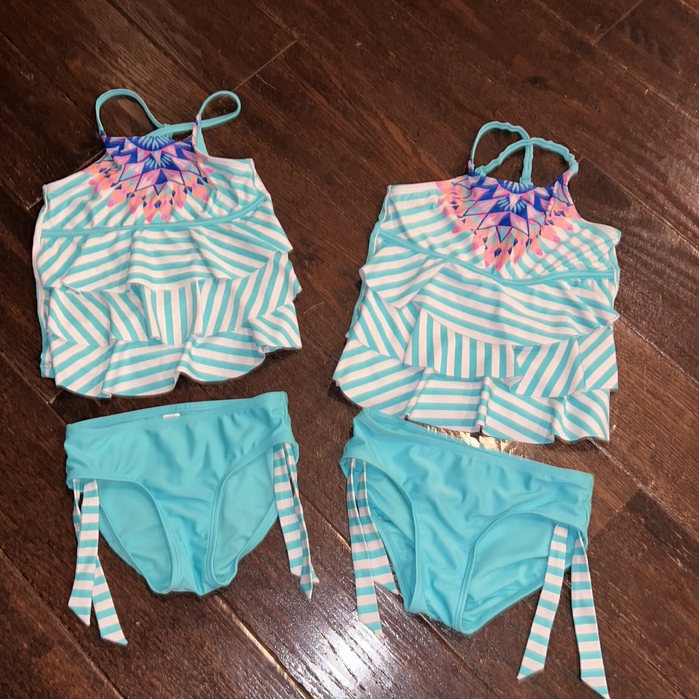Justice Girls Tankini Bikini 👙 Teal Tribal Striped Ruffle Top EUC